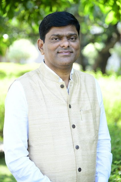 Ashadha Pilgrimages Through the Vision of Dhyanguru Raghunath Yemul Guruji